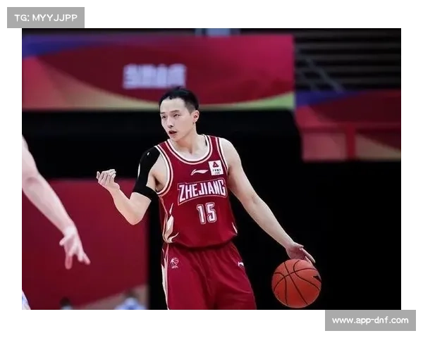 青岛男篮新援王奕博到位，后场实力提升